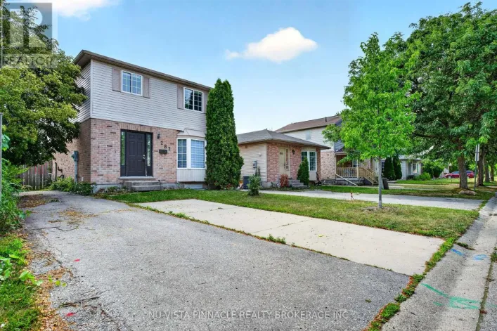 282 FLEMING DRIVE, London East