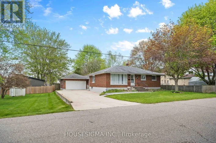 282 MARY STREET, West Elgin
