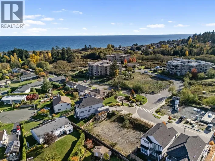 282 Seafield Rd, Colwood