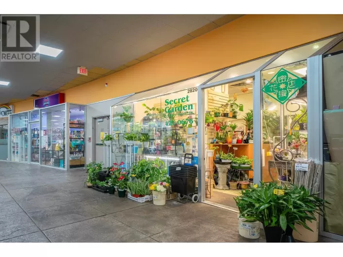 2820 4500 KINGSWAY, Burnaby