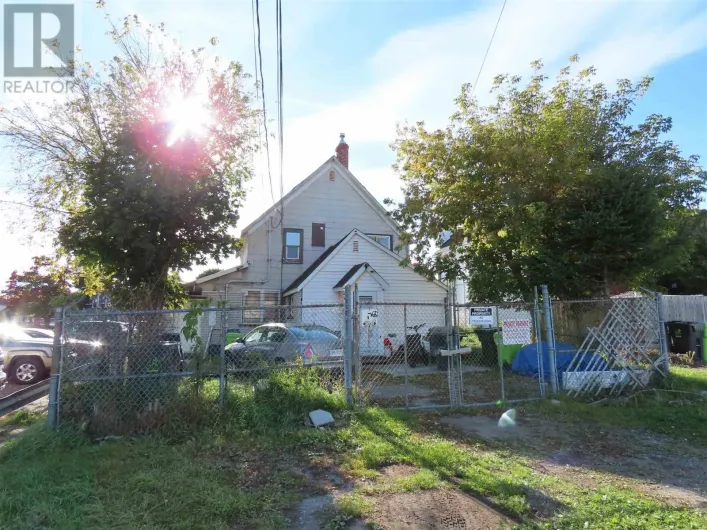 282-284 Wellington ST W, Sault Ste Marie