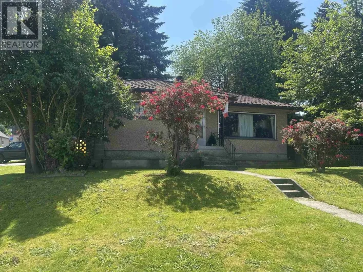 2825 ST JOHNS STREET, Port Moody