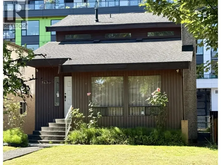 2826 FRANKLIN STREET, Vancouver