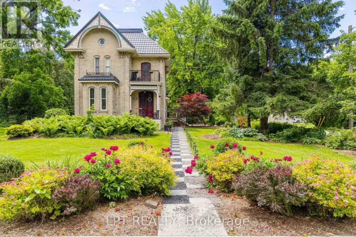 283 HASTINGS STREET, North Middlesex