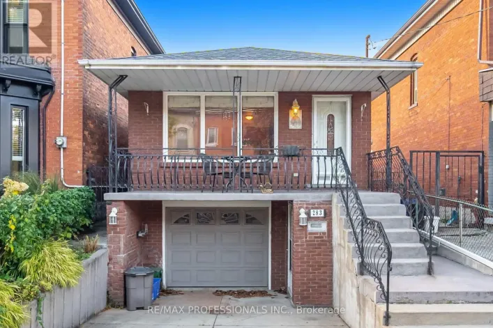 283 JOHN STREET N, Hamilton