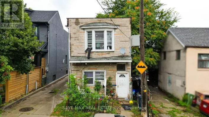 283 RHODES AVENUE E, Toronto