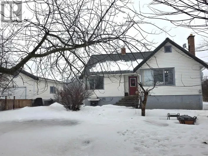 2835 BURRARD AVENUE, Vanderhoof