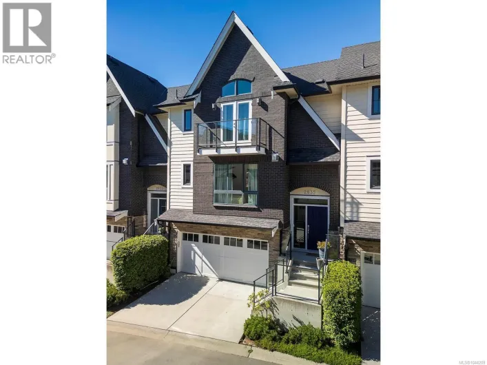 2835 Turnstyle Cres, Langford