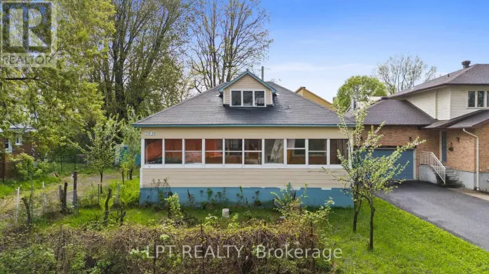 2838 HAUGHTON AVENUE, Ottawa