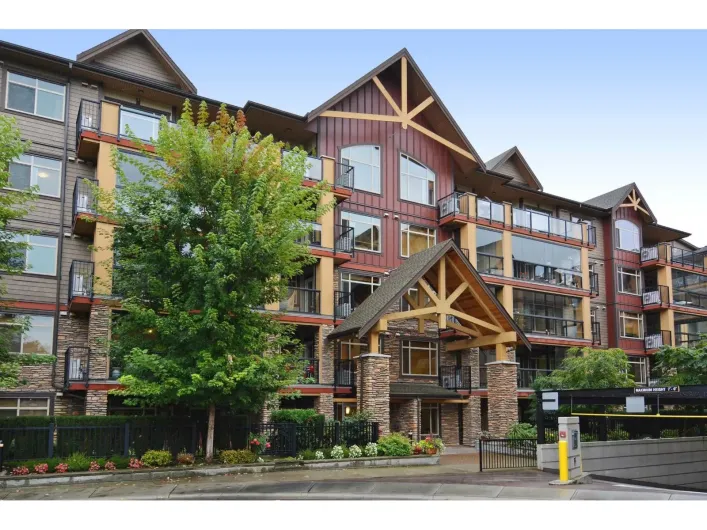 284 8288 207A STREET, Langley