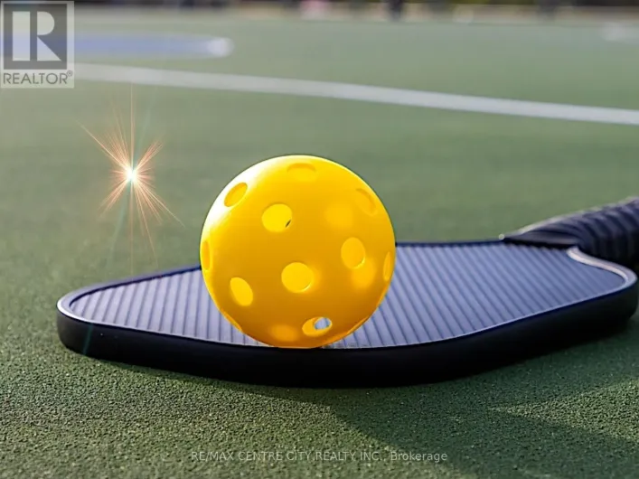 284 ADELAIDE STREET S, London South