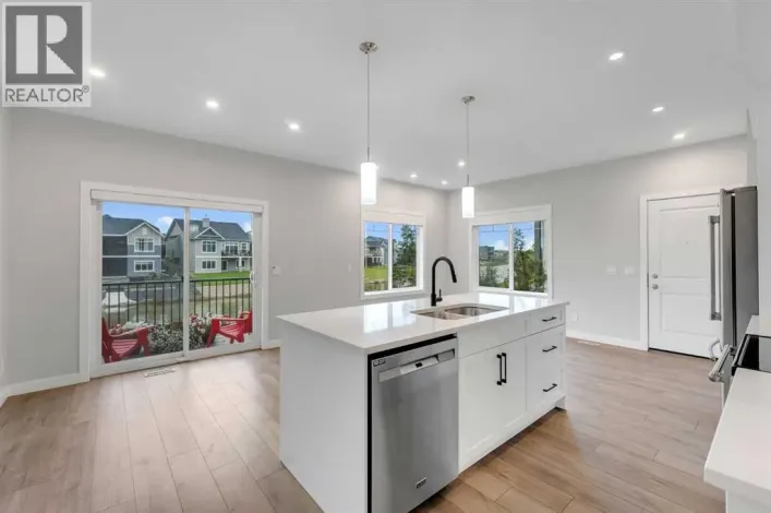 284 Canals Crossing SW, Airdrie