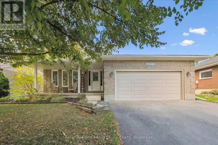 House for sale: 284 COLBORNE STREET, Centre Wellington