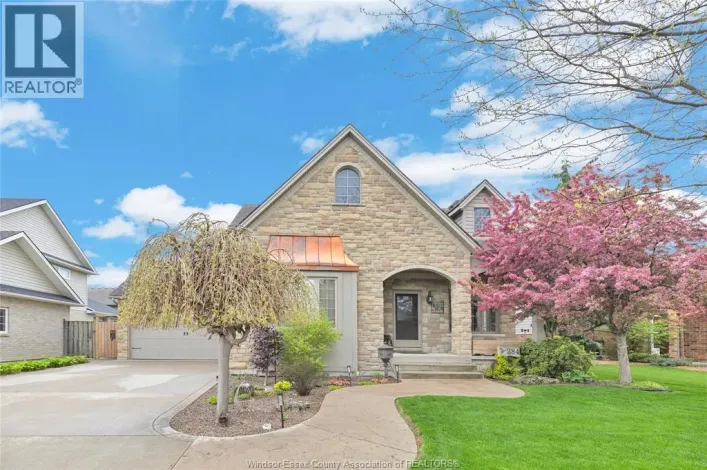 284 DONALD, Belle River