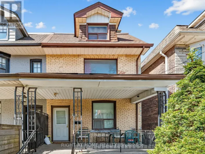 284 GRACE STREET, Toronto