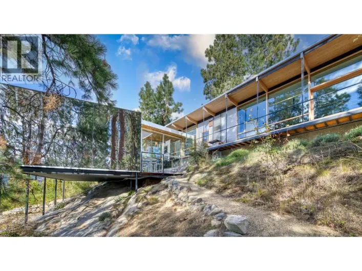 2843 Arawana Place, Naramata