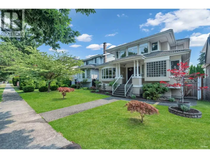 2848 W 20TH AVENUE, Vancouver