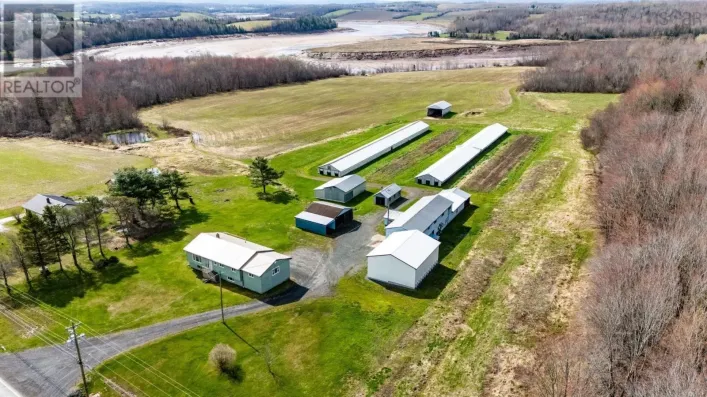 2849 Highway 215, Centre Burlington