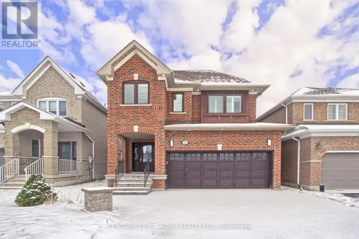 285 MCBRIDE CRESCENT, Newmarket
