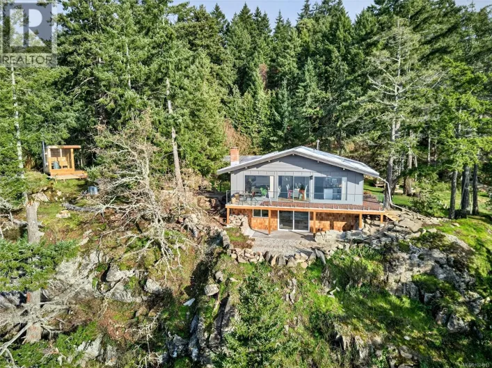 285 Mountain Park Dr, Salt Spring