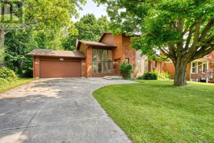 285 RIVERSIDE DRIVE, London North