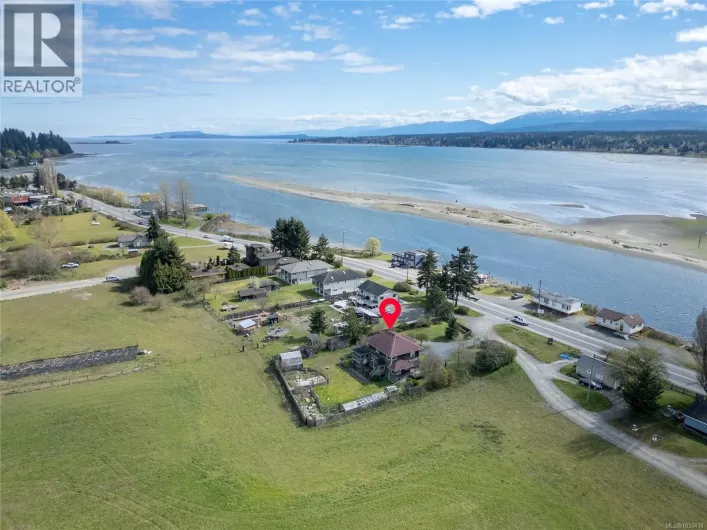 2854 Farm View Rd, Courtenay
