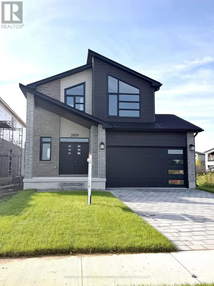2859 BUROAK DRIVE, London North