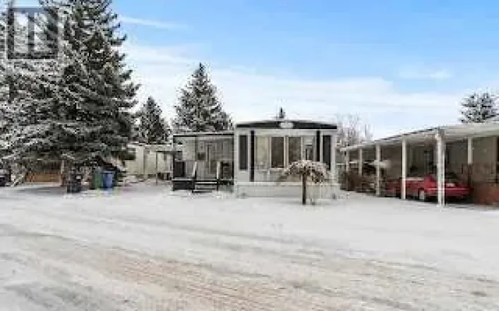 286, 3223 83 Street NW, Calgary