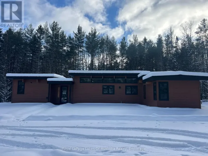 286 CLEARWATER LAKE ROAD, Huntsville