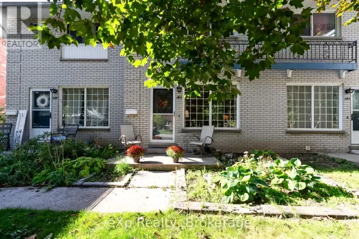 286 DUFFERIN STREET, Stratford
