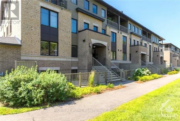 286 TITANIUM PRIVATE, Ottawa