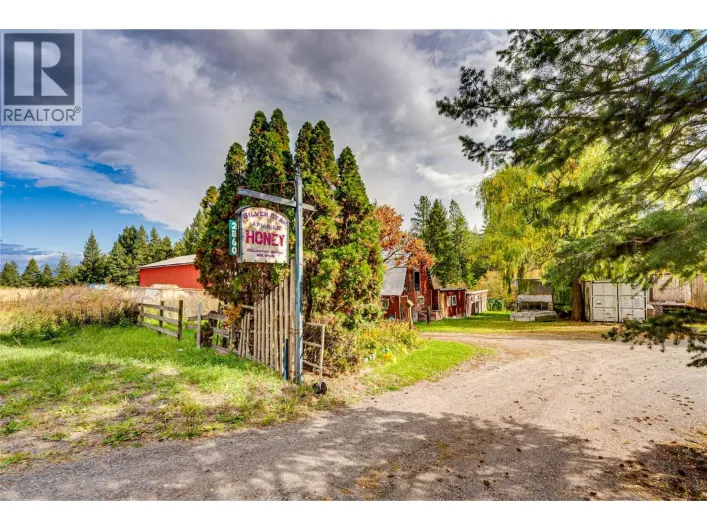 2860 Highway 97 North, Falkland