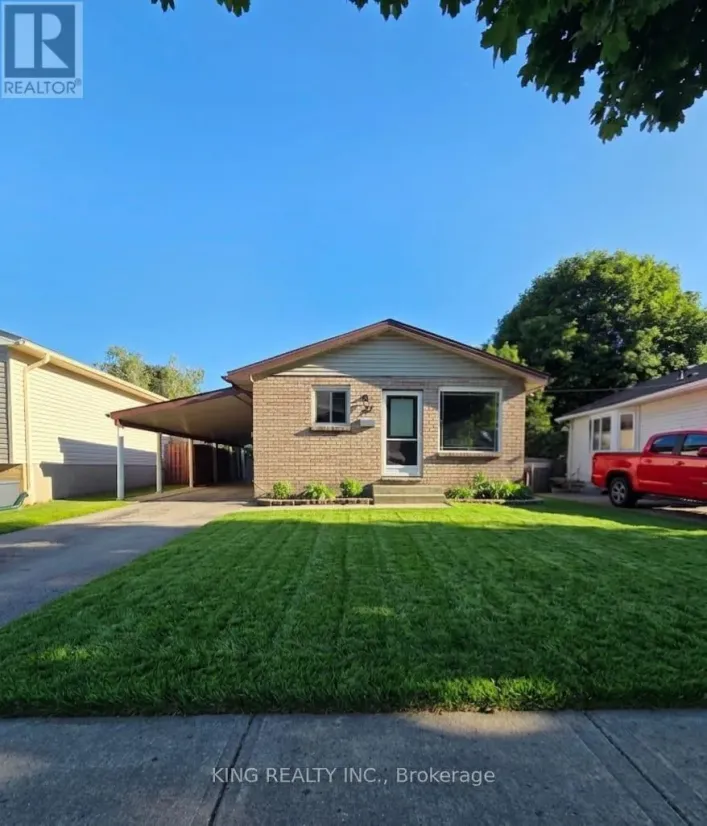 287 PORTSMOUTH CRESCENT E, London East