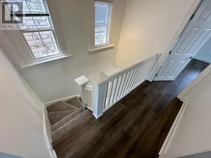 2878 W 8TH AVENUE, Vancouver