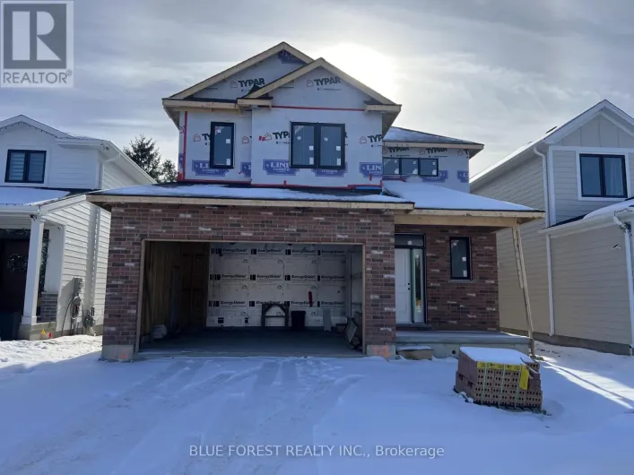 288 ASHFORD STREET, Central Elgin