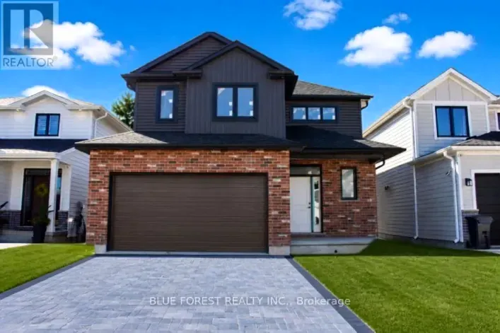288 ASHFORD STREET, Central Elgin