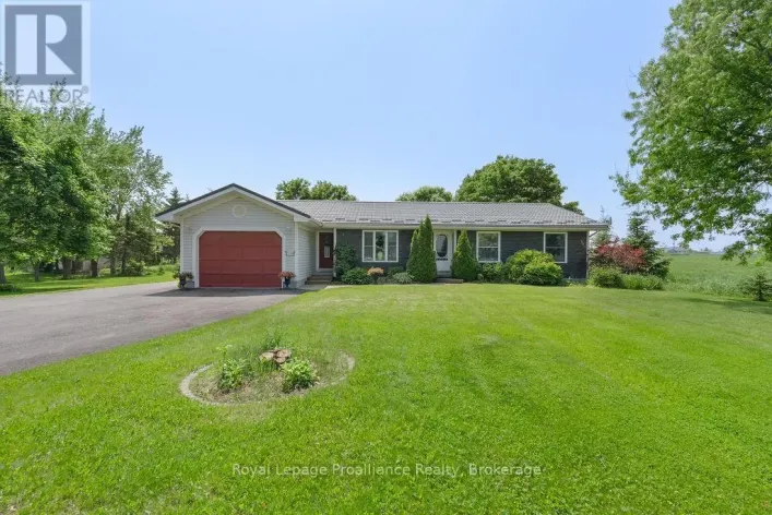 288 EDWARD STREET W, Stirling-Rawdon