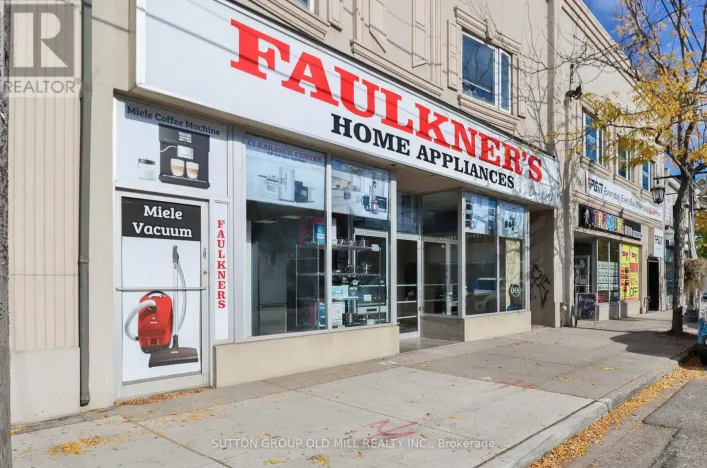 2882 LAKE SHORE BOULEVARD W, Toronto