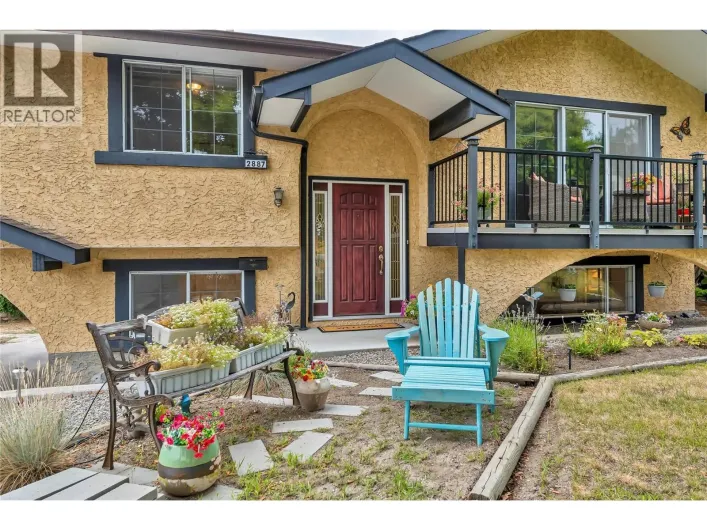 2887 Aberdeen Road, West Kelowna
