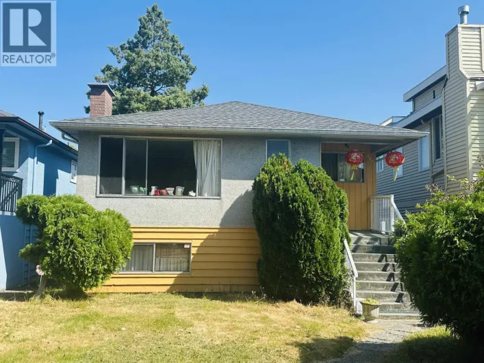 2887 W 24TH AVENUE, Vancouver