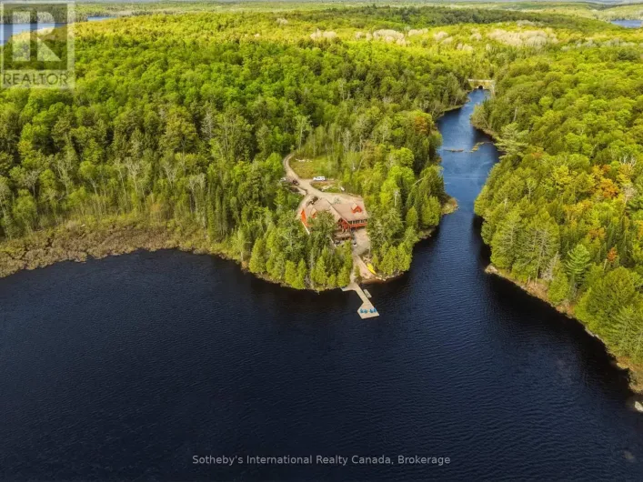 2889 AHMIC LAKE ROAD, Magnetawan