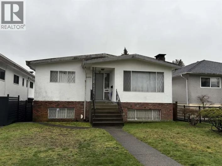 2894 E 43RD AVENUE, Vancouver