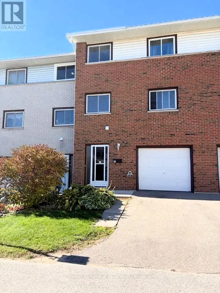 29 - 129 CONCESSION STREET E, Tillsonburg