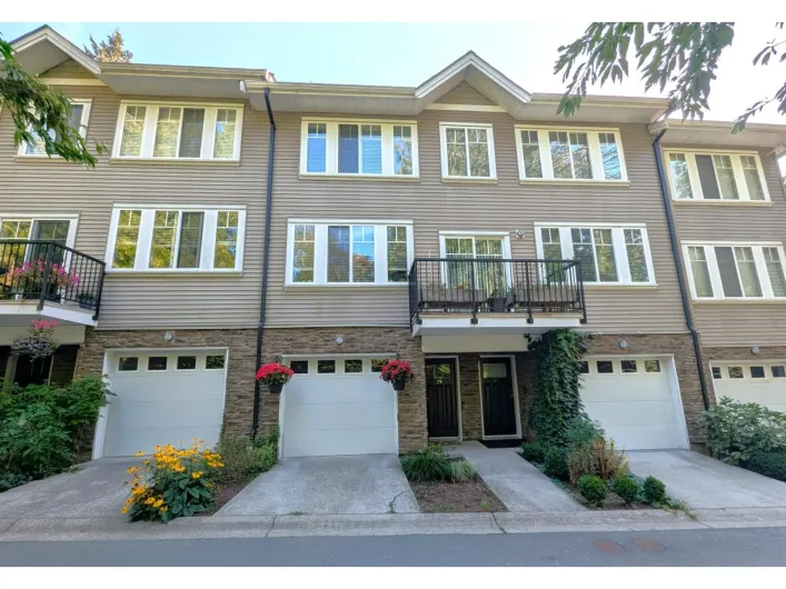 29 13864 HYLAND ROAD, Surrey