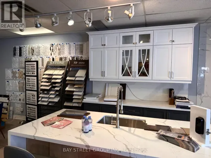 29 - 160 EAST BEAVER CREEK ROAD, Richmond Hill