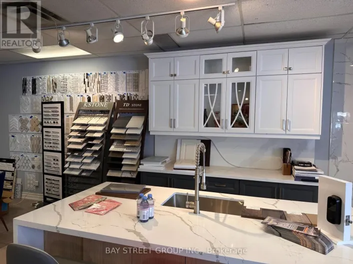 29 - 160 EAST BEAVER CREEK ROAD, Richmond Hill