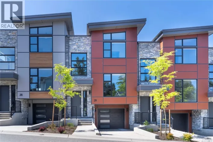 29 4253 Dieppe Rd, Saanich