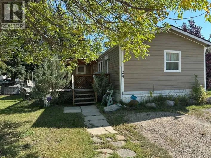29, 6205 54 Street, Ponoka
