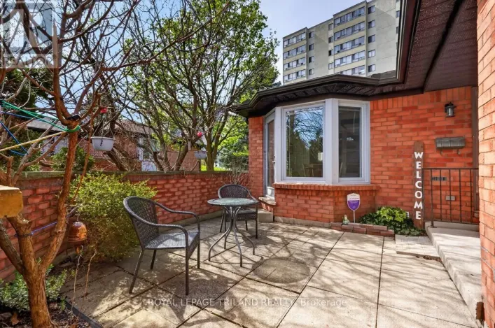 29 - 65 FIDDLERS GREEN ROAD, London North