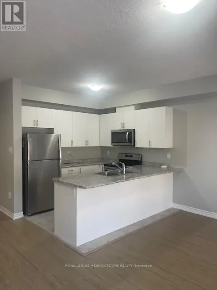 29 - 88 DECORSO DRIVE, Guelph